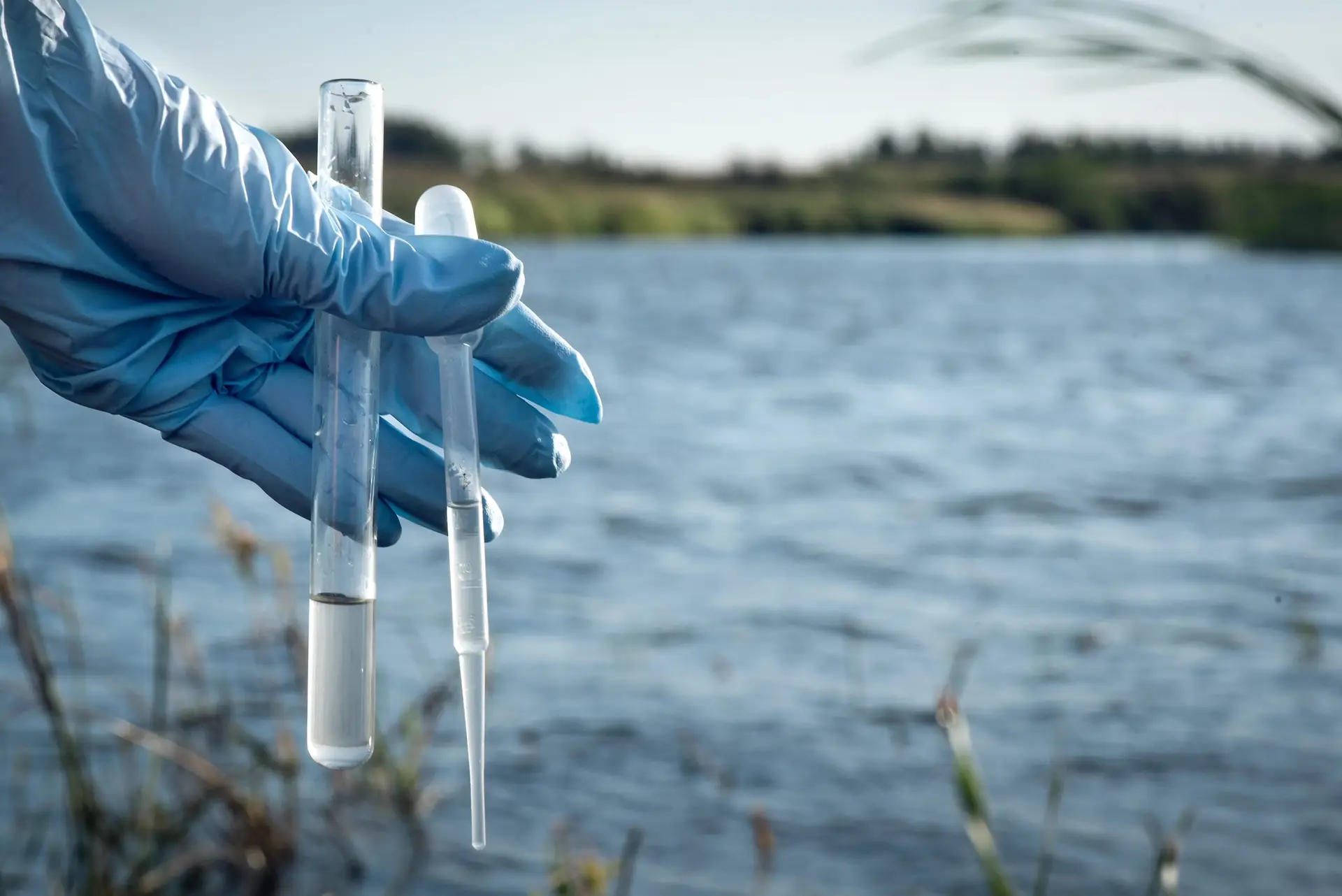 How Water Quality Impacts Spray Tank Performance (and How to Fix It)